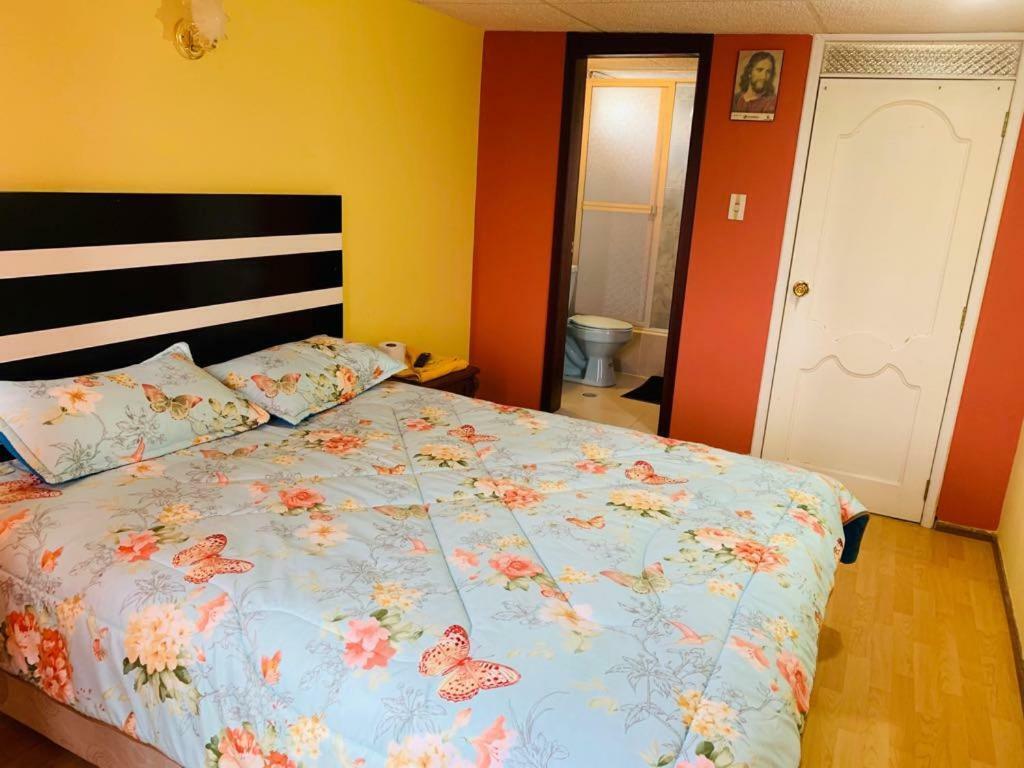 Hostal Rosita Latacunga Extérieur photo
